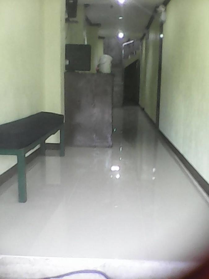 Rms Travellers Inn Poro Luaran gambar