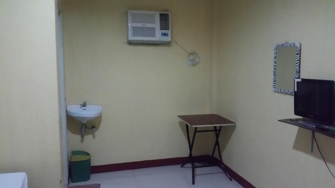 Rms Travellers Inn Poro Luaran gambar
